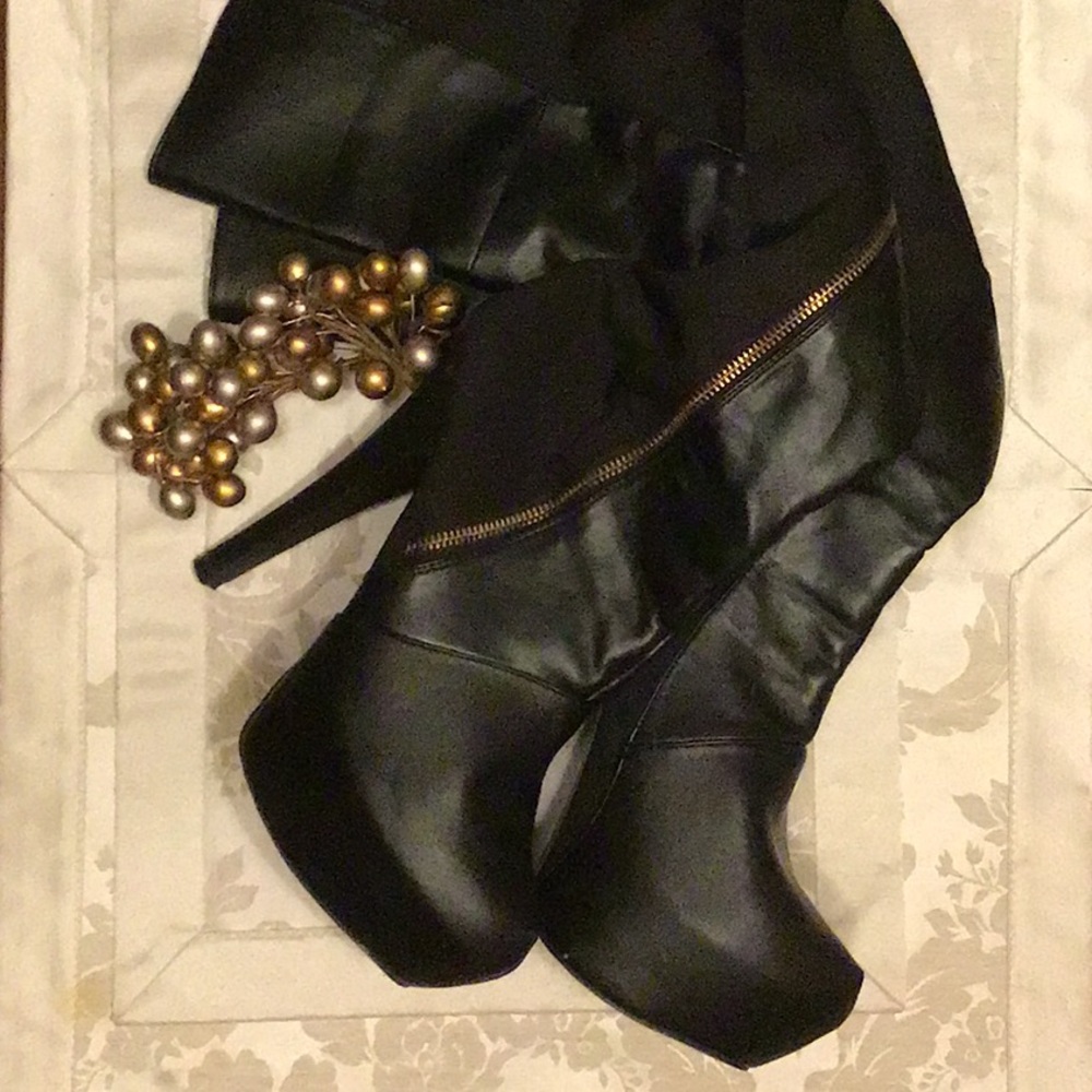 Knee High Platform Boots Women’s 11